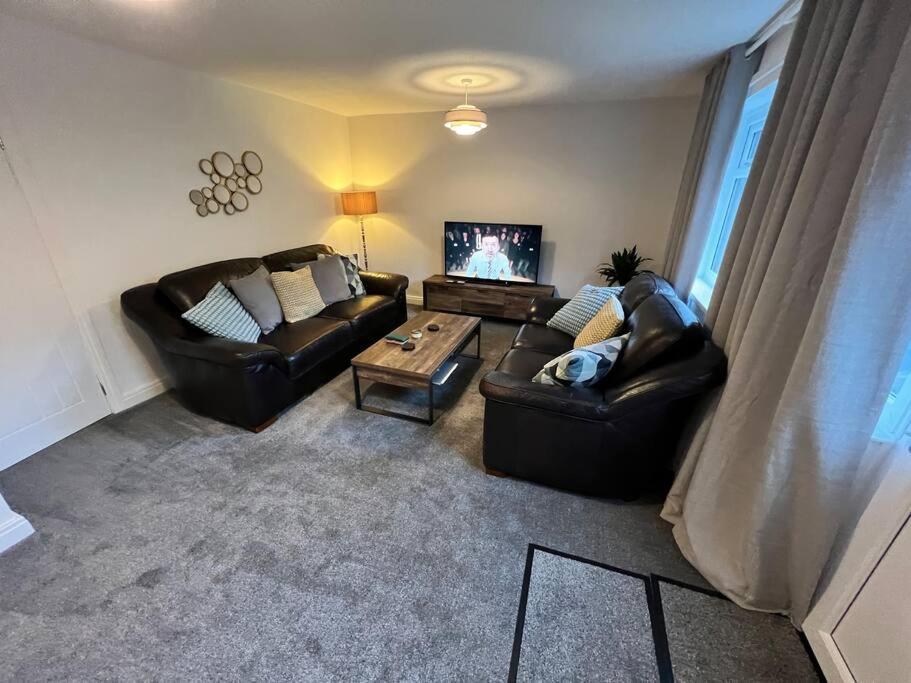 Very Comfy 3 Bed Town House