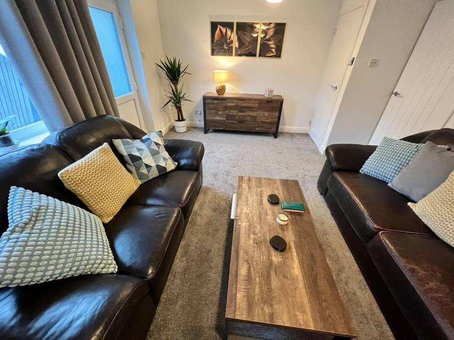 Very Comfy 3 Bed Town House Holiday home *