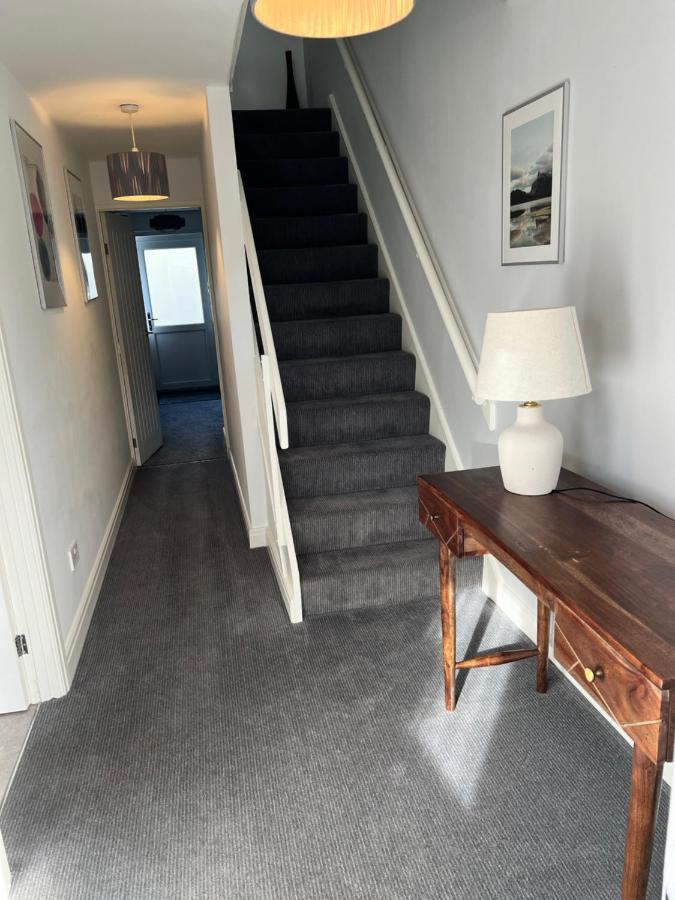 Very Comfy 3 Bed Town House *