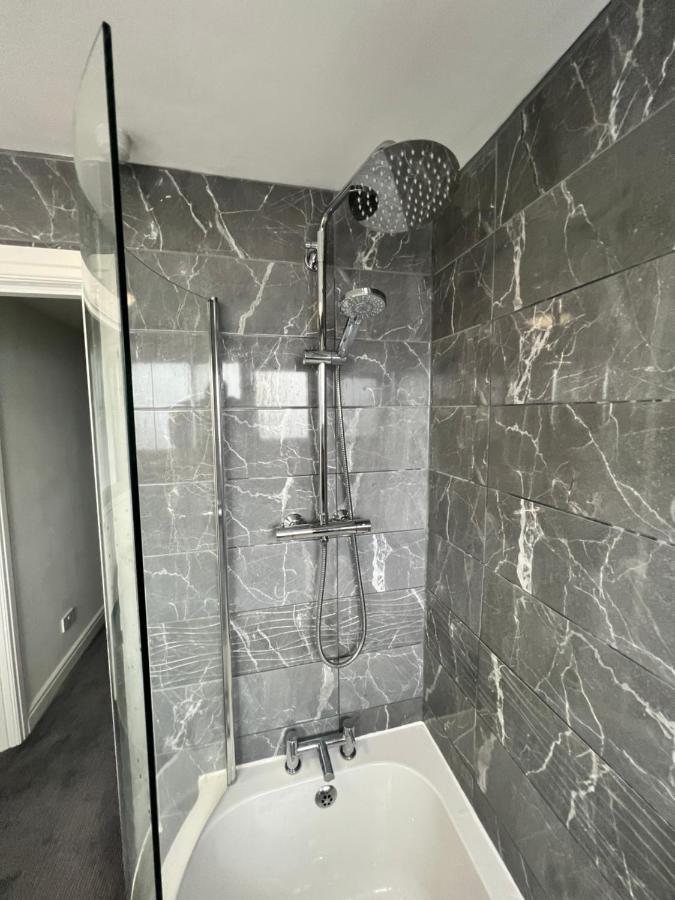 Very Comfy 3 Bed Town House Holiday home *