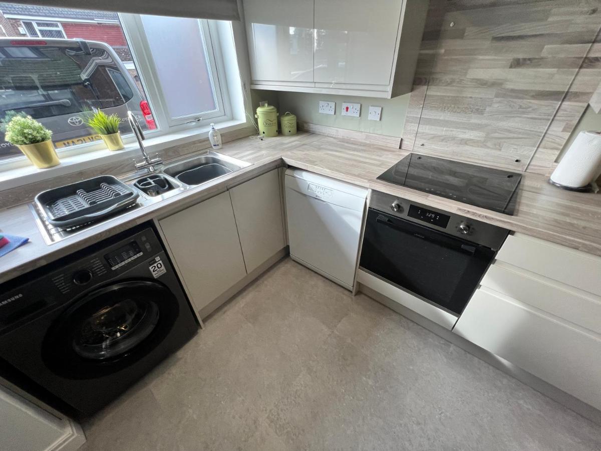 Very Comfy 3 Bed Town House *